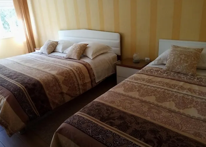Puhov